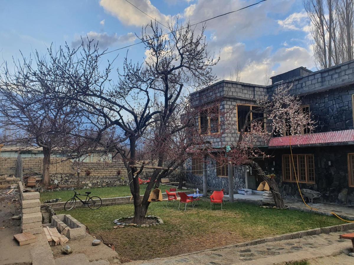 Sehrish Guest House Skardu Exterior foto